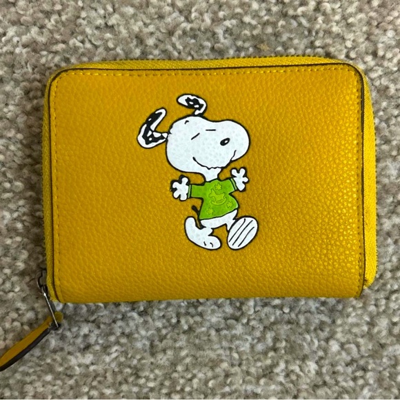 Coach Yellow Wallet with Snoopy Design - Picture 1 of 4